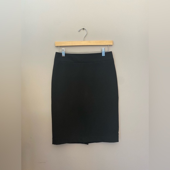 Ann Taylor black pencil skirt size 0 - Picture 1 of 8